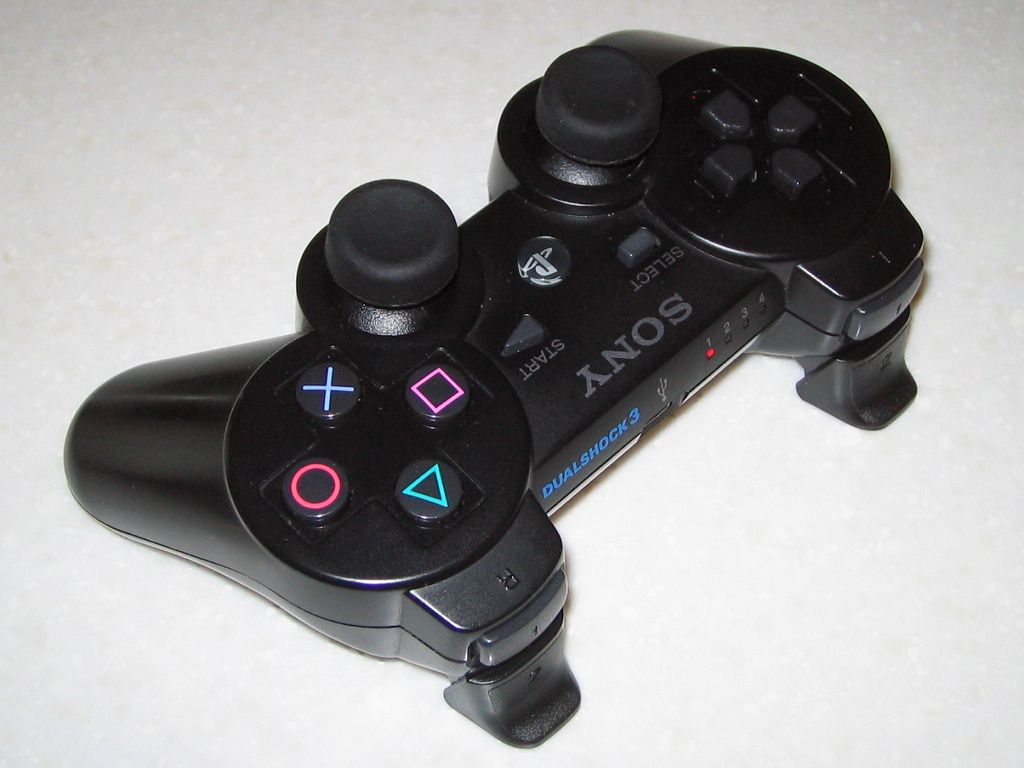 PS3 コントローラーに操作性が向上するアタッチメントを装着してみました | awgs Foundry