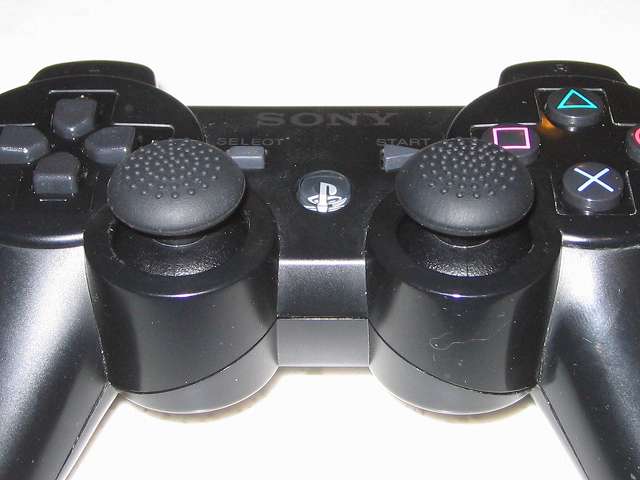 DS3 Dualshock3 デュアルショック3 Wireless Controller Black CECHZC2J A1 アタッチメント用 デイテル・ジャパン PS3用 アナログスティックカバープラス アナログスティックカバー ブツブツタイプ 取り付け