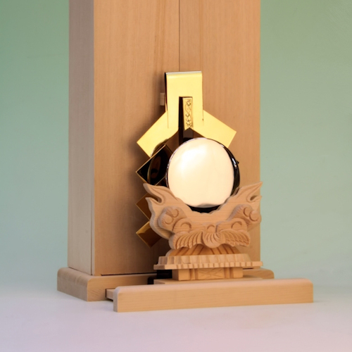 日本製神具で揃えてみよう　神鏡と金幣芯の組み合わせ
