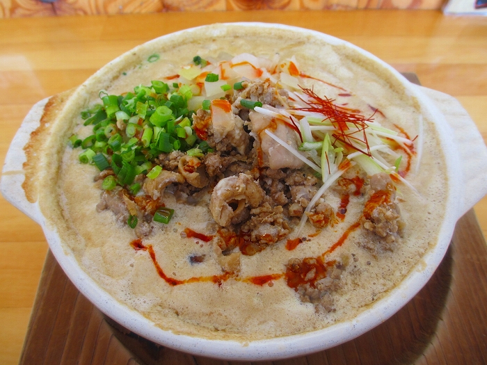 高野　ﾓﾂ担々麺