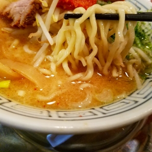 武蔵県央　辛味噌ﾗｰﾒﾝ　麺ｽｰﾌﾟ
