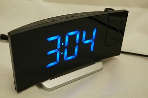 置き時計 おしゃれ 目覚まし時計 アラーム デジタル Mpow Led クロック 充電式 投影可能 卓上時計 デジタル 大画面 大音量 夜間可視 メタル台座 手動修正 三段階光度調節可能 日本語説明書付き 手に入れたものを片っ端からレビュー